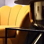 Nik